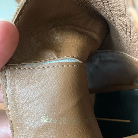 Dolce Vita Women's Pasha Ankle Bootie Shoe - Picture 7 of 8